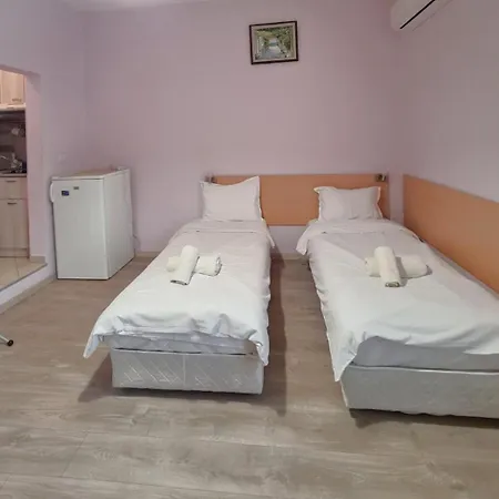 Mateo Center Apartment