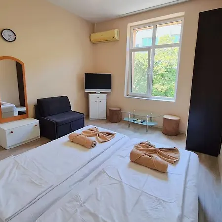 Mateo Center Appartement