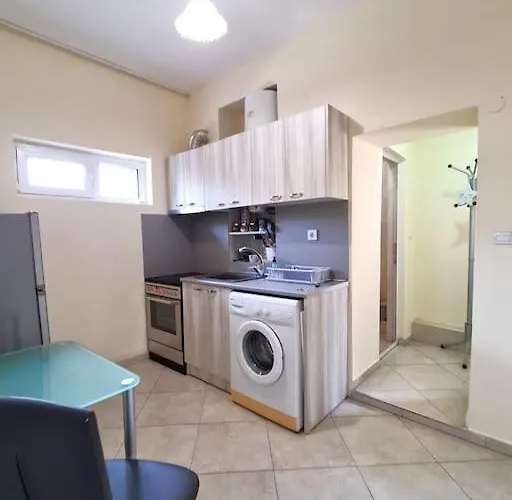 Mateo Center Апартаменты